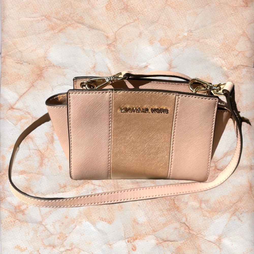 Michael Kors Light Pink Crossbody Bag